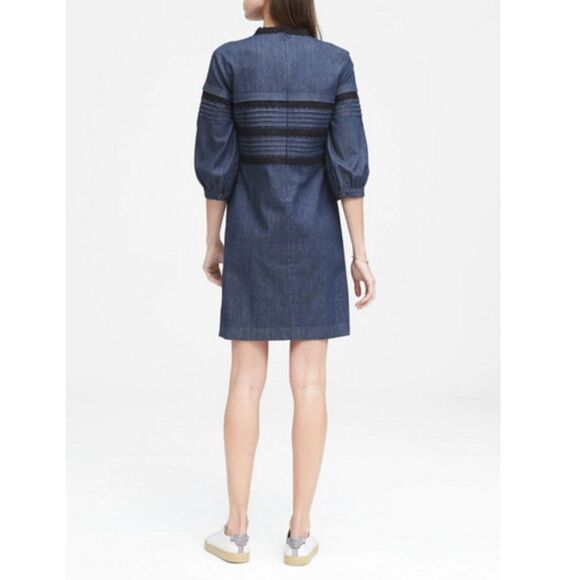 Banana Republic Puff Sleeve Pintuck & Lace Shift Dress in Rinse Preppy Work - Picture 3 of 13